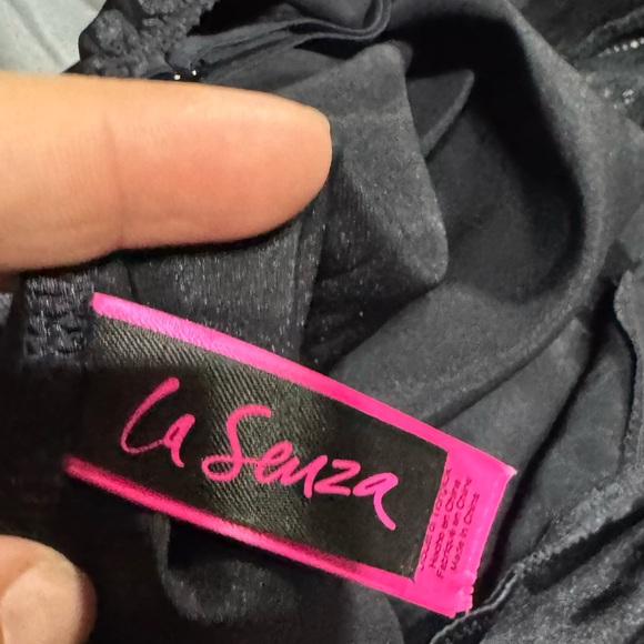 La SENZA Black Satin Chemise - Picture 4 of 5